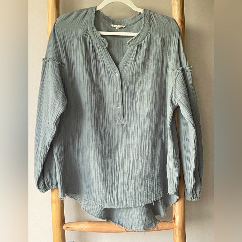 Promesa Vici Boutique Boho Sage Gauzy Cotton Oversized Drop Shoulder Tunic Top S